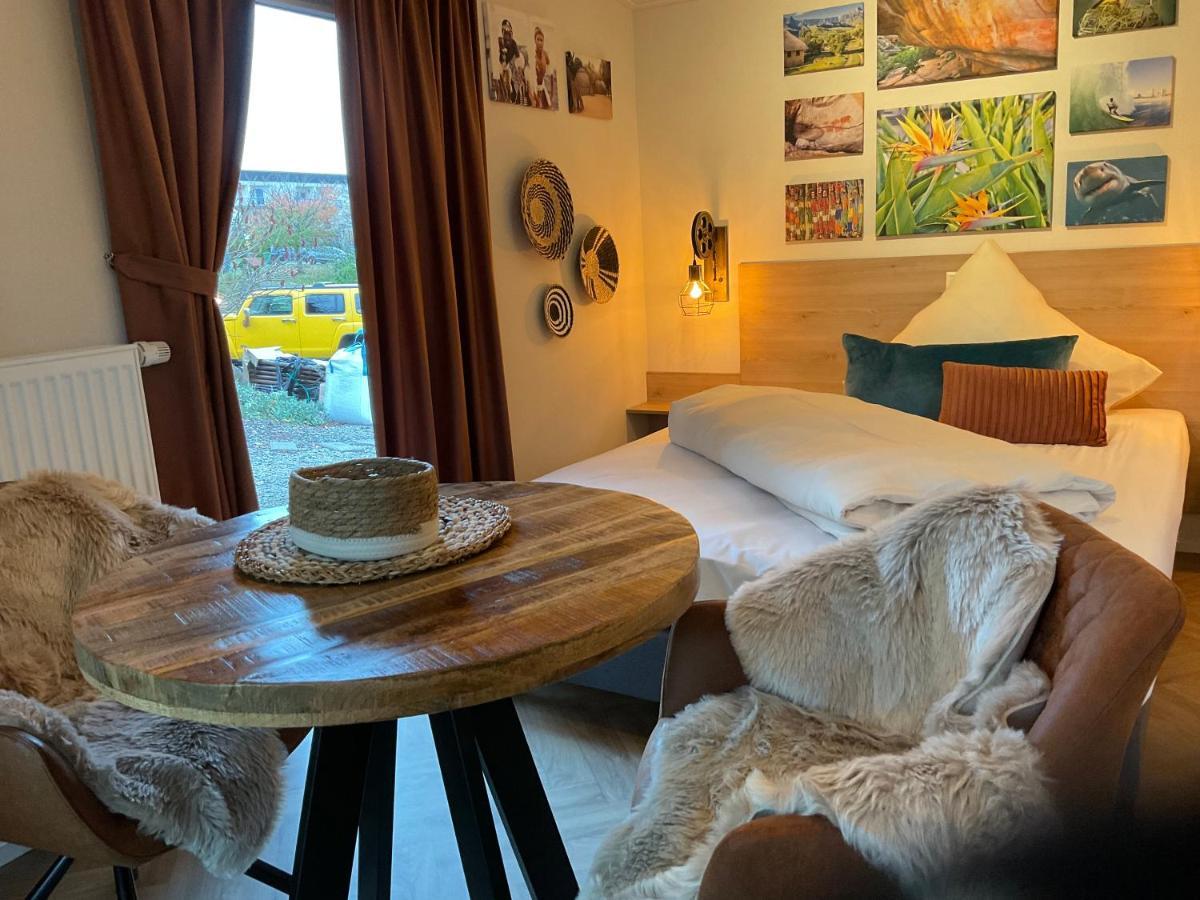 Zu Jeddelohs Bungalows & Apartments -Adult Friendly Gladenbach Exteriör bild